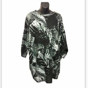 NWT Vixen Dress. Grey/Black Safari. Size M